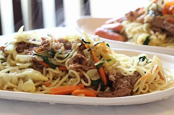 生姜スパイ酢で塩焼きそば